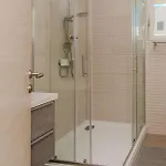 דירה Lovely In זאטון