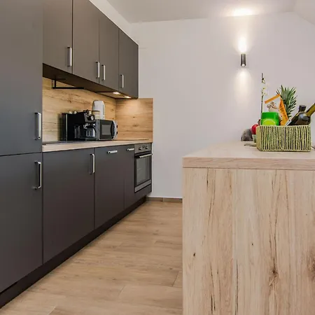 Apartment Awesome In *