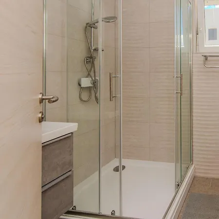 Apartment Awesome In Zaton (Zadar)