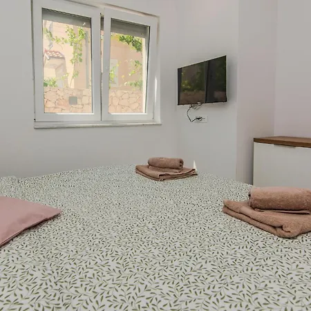 Awesome In Apartment Zaton (Zadar)
